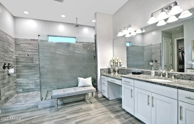 895 E Clovefield St, Gilbert, AZ 85298 - full bath with vanity and walk in shower
