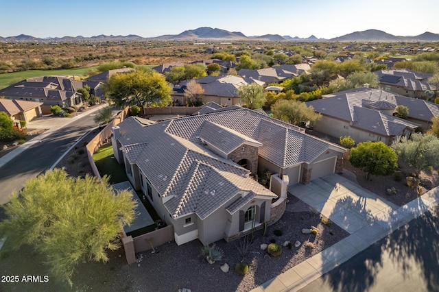 bird's eye view featuring a mountain view