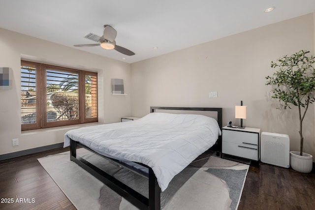 bedroom with recessed lighting, wood finished floors, a ceiling fan, visible vents, and baseboards