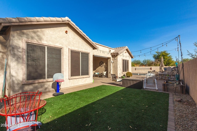 view of yard with a patio area