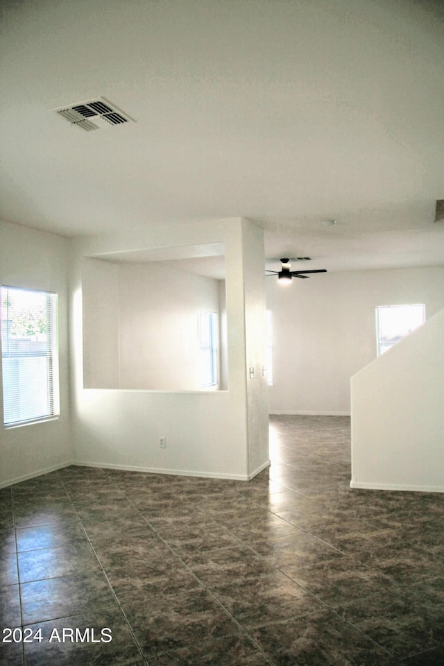 9527 N 82nd Ln, Peoria, AZ 85345 - unfurnished room with ceiling fan