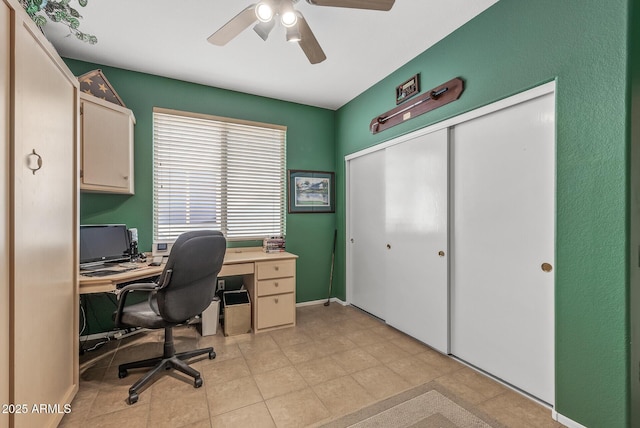 office with ceiling fan