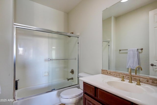 1707 E Carob Dr, Chandler, AZ 85286 - full bath featuring toilet, vanity, and enclosed tub / shower combo