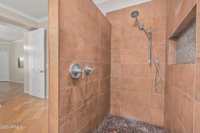 240 W Brooks St, Gilbert, AZ 85233 - bathroom with crown molding, baseboards, tiled shower, and wood finished floors