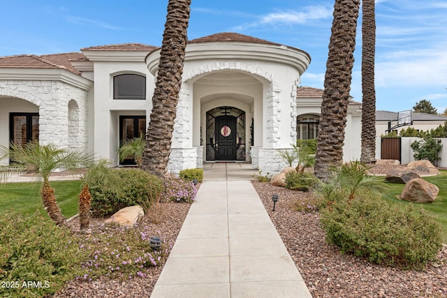 view of property entrance