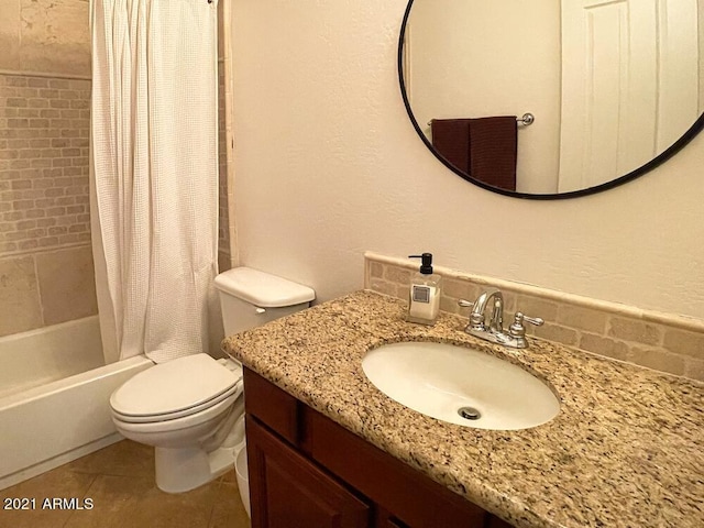 18507 N 94th St, Scottsdale, AZ 85255 - bathroom featuring vanity, toilet, tile patterned flooring, and shower / bath combination with curtain