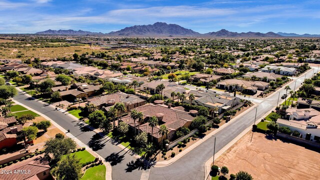 birds eye view of property featuring a residential view and a mountain view