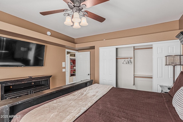 23644 N 67th Ave, Peoria, AZ 85383 - bedroom with a closet and a ceiling fan