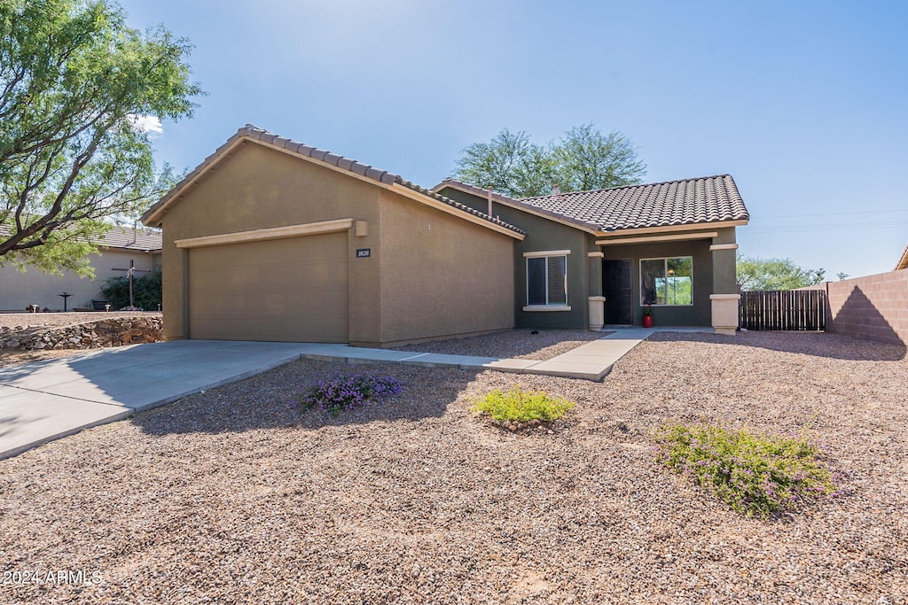 view of front of house featuring a garage