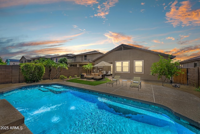1812 E Parkside Ln E, Phoenix, AZ 85024 - view of swimming pool with an outdoor living space, a fenced backyard, and a patio