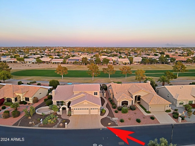 view of aerial view at dusk