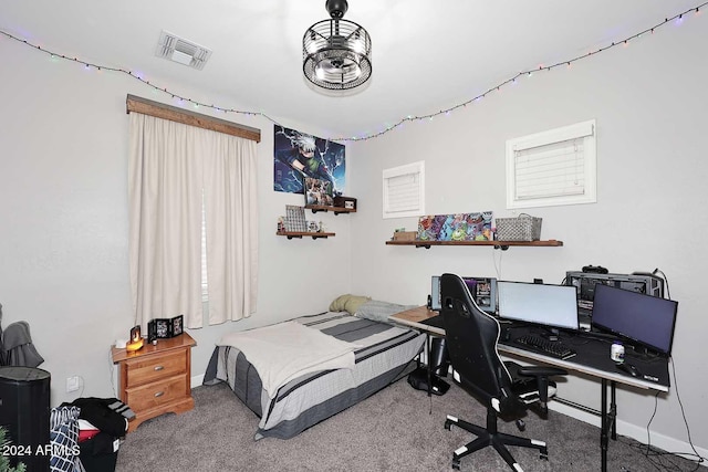 bedroom featuring carpet flooring