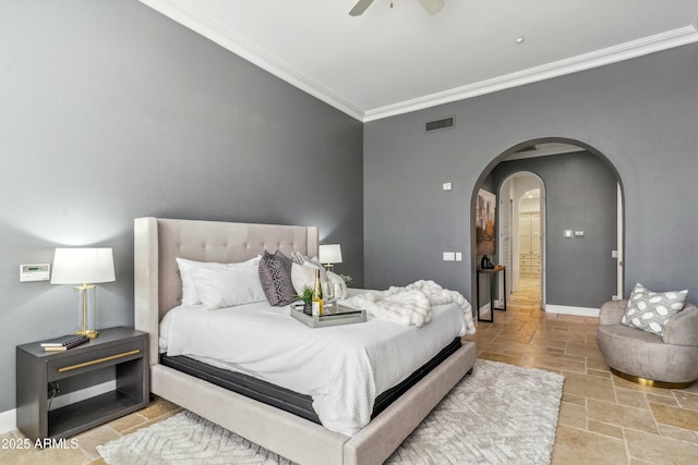 bedroom with crown molding and ceiling fan