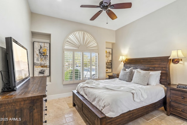 bedroom with ceiling fan