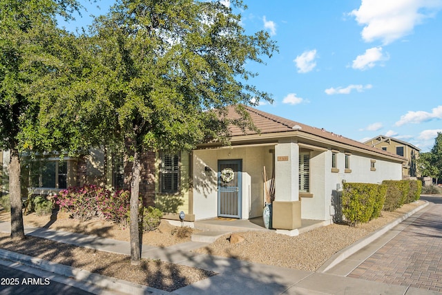 view of front of property