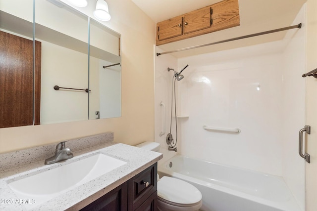 full bath featuring toilet, vanity, and bathtub / shower combination