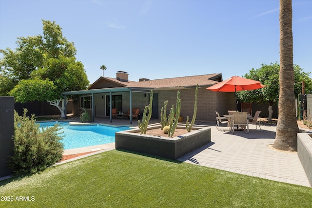8502 E Rose Ln, Scottsdale, AZ 85250 - outdoor pool with a patio