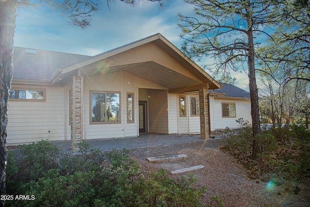 view of front of property featuring a patio