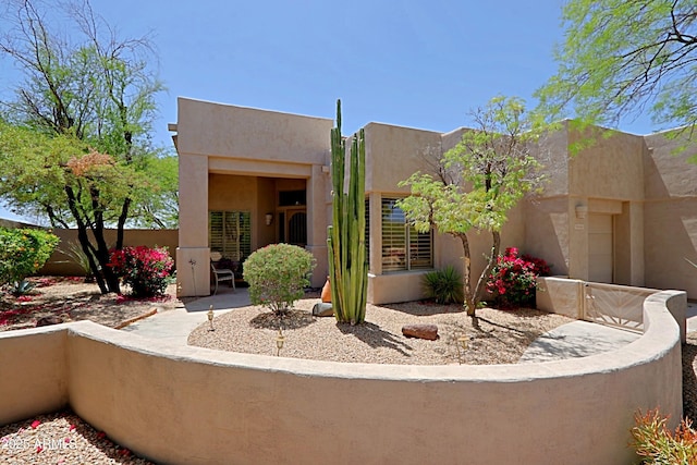 32516 N 68th Pl, Scottsdale, AZ 85266 - view of front facade featuring stucco siding