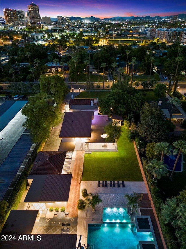 view of aerial view at dusk