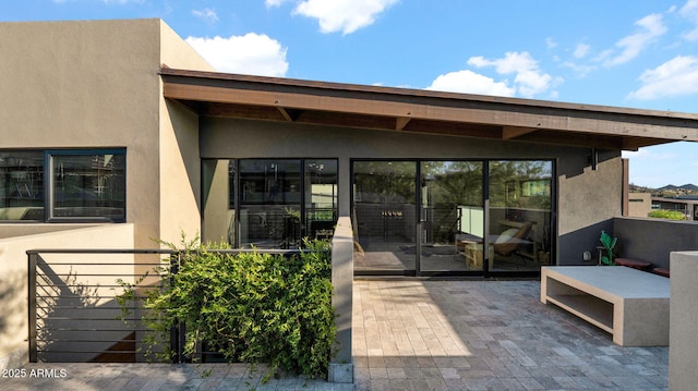 6525 E Cave Creek Rd Unit 40, Cave Creek, AZ 85331 - property entrance with stucco siding and a patio
