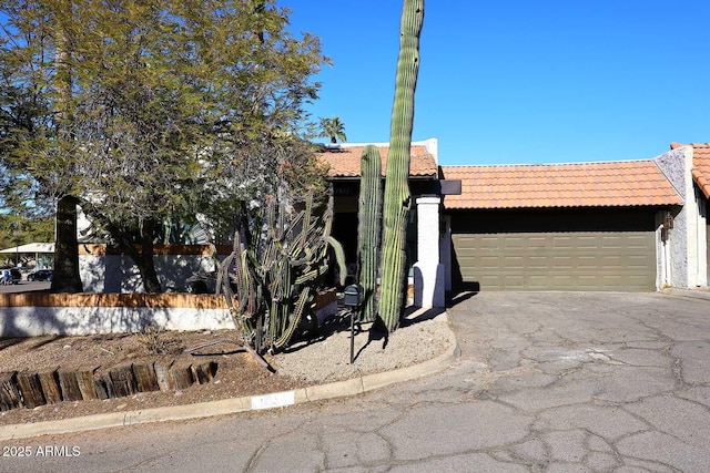 view of front of house with a garage