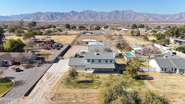 bird's eye view featuring a mountain view