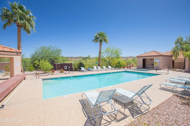 17342 E Quail Ridge Dr, Fountain Hills, AZ 85268 - community pool featuring fence and a patio