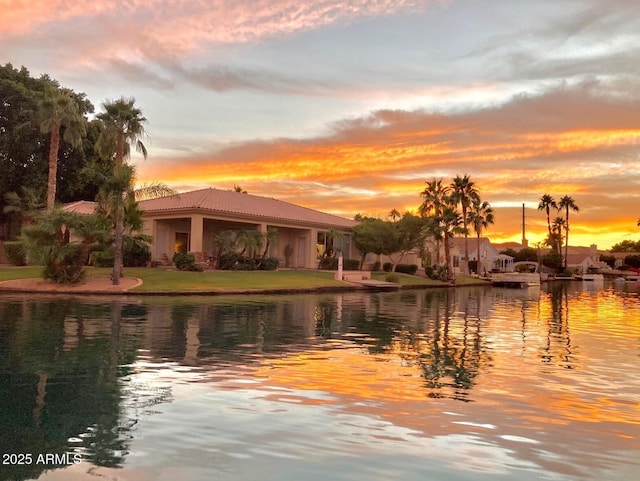 2128 E Clipper Ln, Gilbert, AZ 85234 - water view