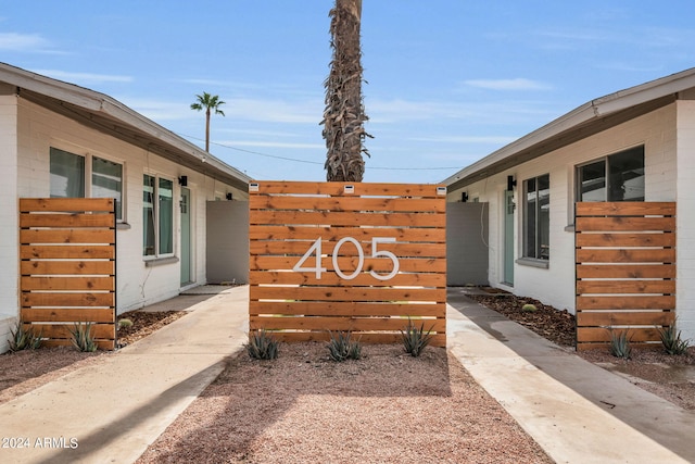 view of front of home featuring central AC unit