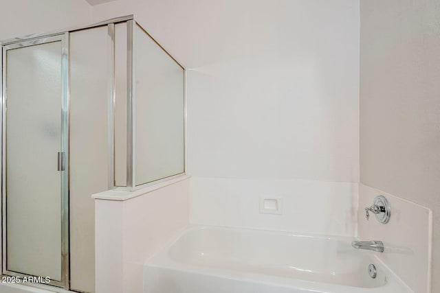 15853 N 74th Ave, Peoria, AZ 85382 - full bathroom featuring a garden tub and a shower with door