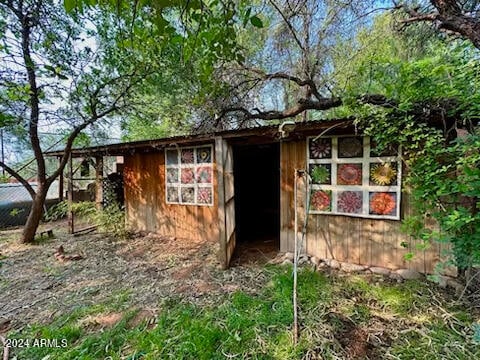 view of outbuilding