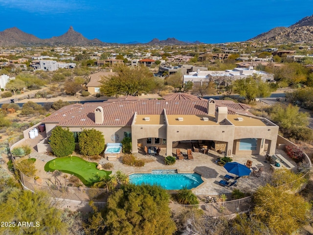 bird's eye view featuring a mountain view