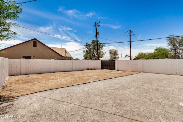 1501 E Sheridan St, Phoenix, AZ 85006 - view of fenced backyard