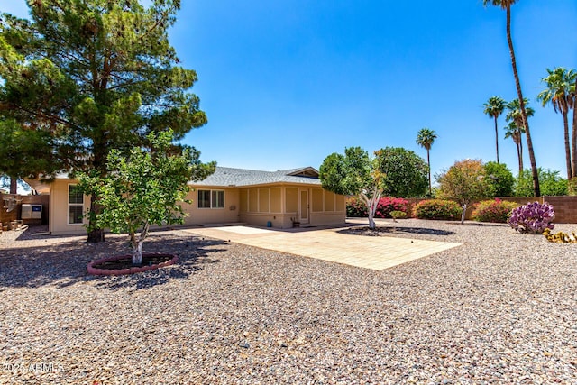 10126 W Sombrero Cir, Sun City, AZ 85373 - view of yard with a patio area