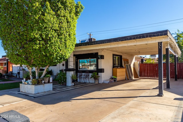 view of front of home