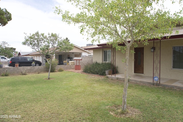8334 N 55th Ave, Glendale, AZ 85302 - view of yard