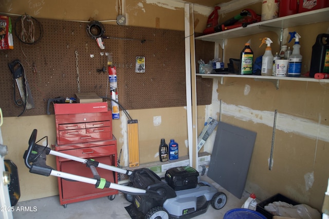 8334 N 55th Ave, Glendale, AZ 85302 - view of storage room