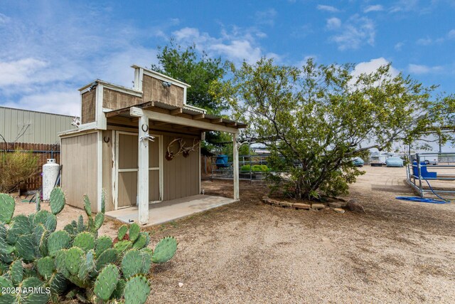 1730 W Adamanda Ct, Phoenix, AZ 85086 - view of shed with fence