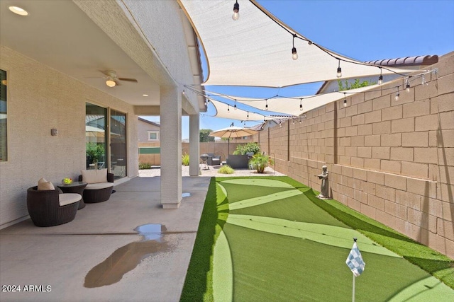 view of patio / terrace with ceiling fan