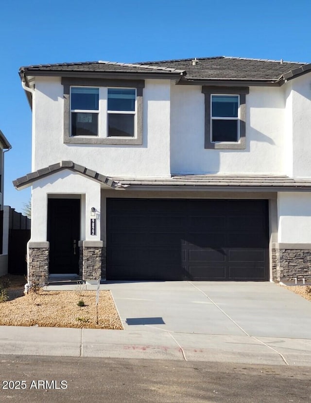 view of front facade featuring a garage