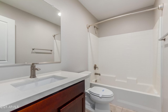 2000 N 36th St Unit 14, Phoenix, AZ 85008 - full bath with vanity, shower / bathtub combination, and tile patterned floors