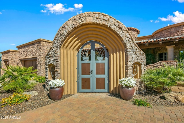 view of property entrance