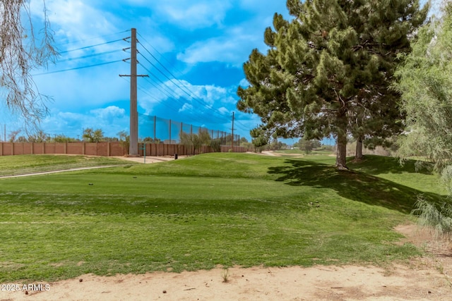 1777 W Redfield Rd, Gilbert, AZ 85233 - surrounding community featuring golf course view, a lawn, and fence