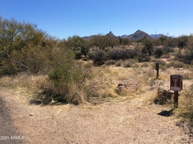 Listing photo 3 for 8755 E Via Dona Rd -, Unit Scottsdale AZ 85266