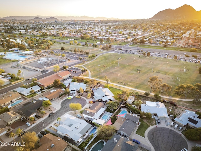 bird's eye view featuring a residential view and a mountain view