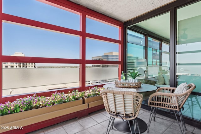 4808 N 24th St Unit 1228, Phoenix, AZ 85016 - sunroom / solarium featuring tile patterned flooring