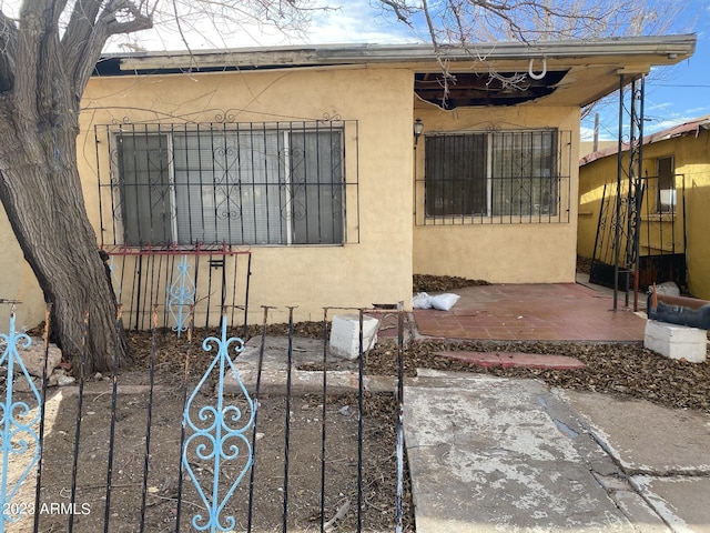 313 E 16th St, Douglas, AZ 85607 - entrance to property featuring stucco siding