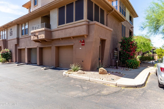 19777 N 76th St Unit 2244, Scottsdale, AZ 85255 - view of property with an attached garage