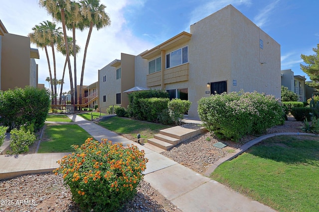 4600 N 68th St Unit 351, Scottsdale, AZ 85251 - view of property's community featuring a yard and a residential view